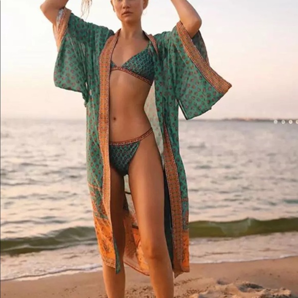 Beautiful desert sunset BoHo cover-up - Picture 5 of 8